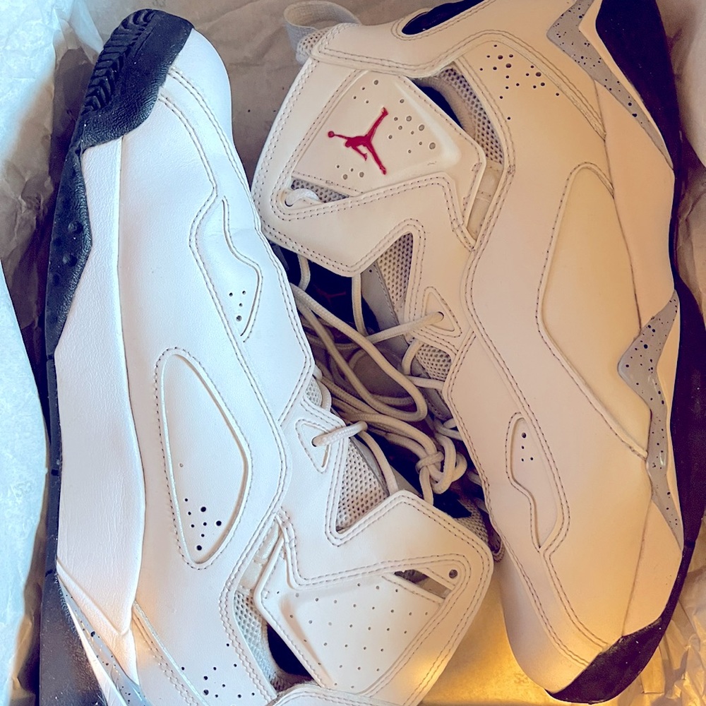 Jordan True Flight Jordan’s Size 10.5